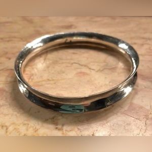 Beautiful Mexican sterling bangle 
Signed C. Lopez